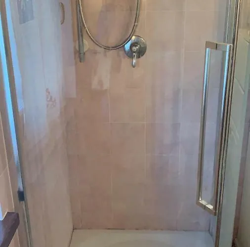 Borgo Scorza Casa vacanze Pietramogolana