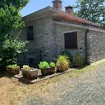 Fuoriporta Affitti Brevi - Borgo Scorza Semesterbostad Pietramogolana