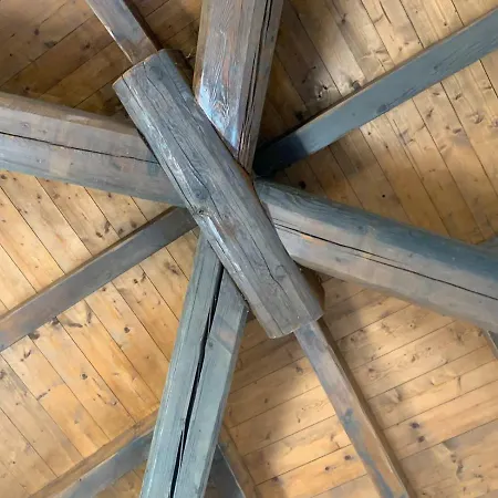 Fuoriporta Affitti Brevi - Borgo Scorza Semesterbostad *